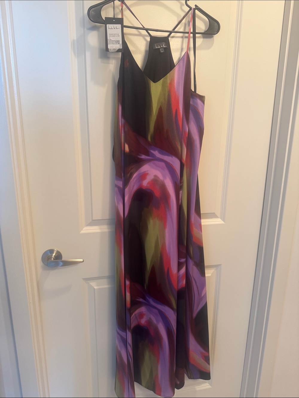 NWT Nicole Miller Flowy Dreas